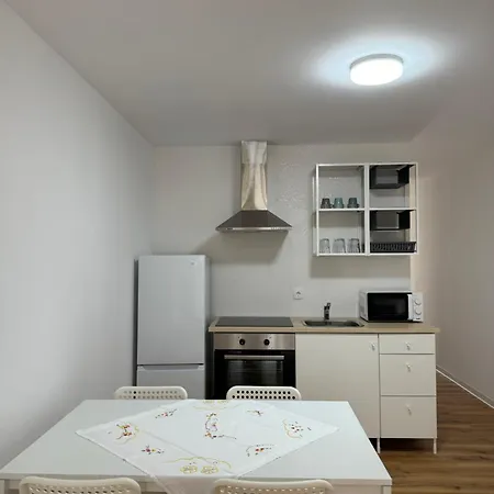 Os Pomaritos Apartment